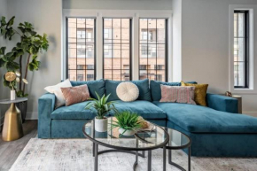 Minter Teal with Rooftop Balcony